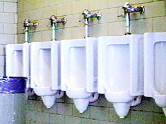 4 Urinals