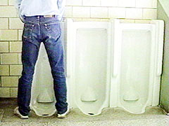 3 Urinals